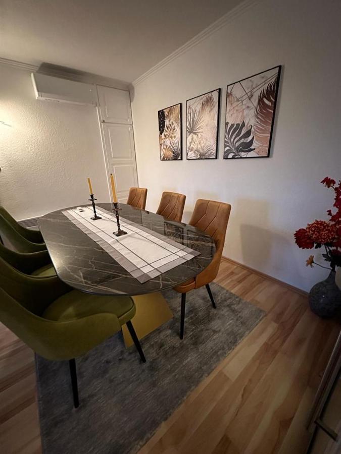 Apartman Jaca Apartment Ливно Екстериор снимка